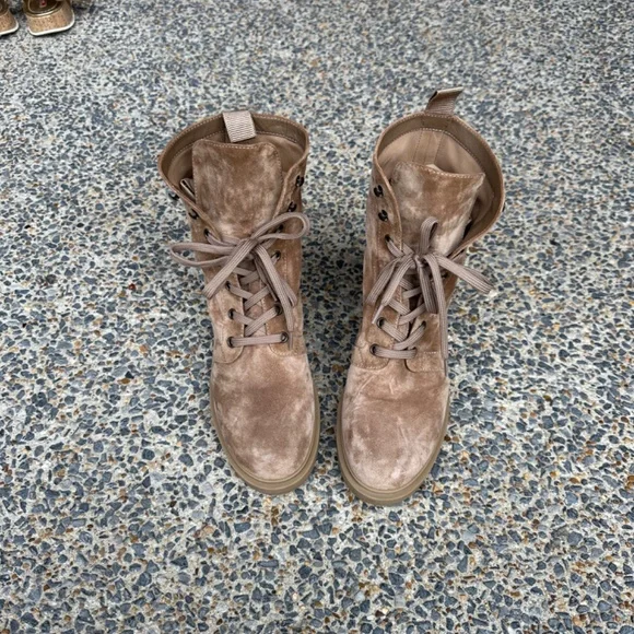 Gianvito Rossi Foster Camel Suede Ankle Boot 38.5 EU - Picture 4 of 13